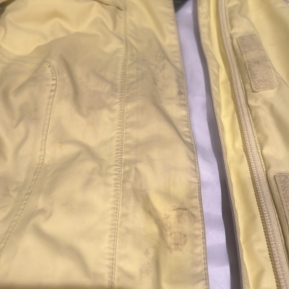 Women’s North Face yellow lined windbreaker XS/TP - Picture 2 of 8